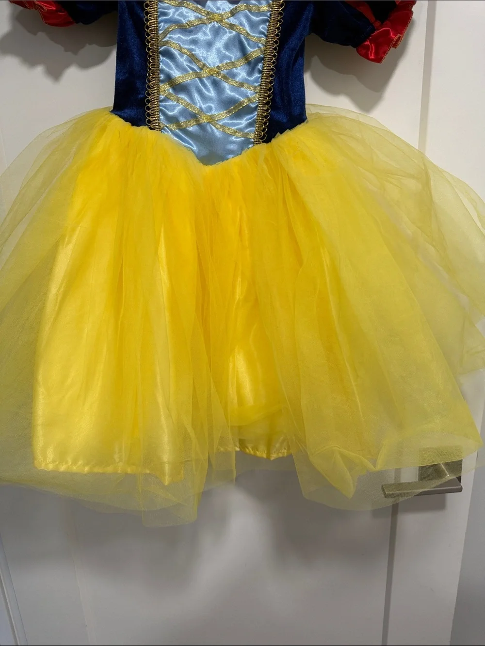 What A Character Snow White dress